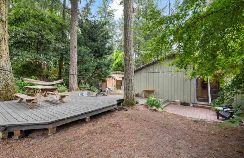 Cozy River Forest Retreat - Foto 33