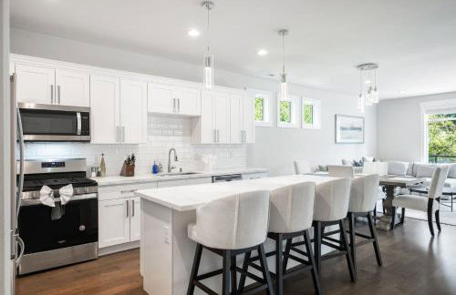 Perch - Modern Seattle Retreat w/ AC, Garage & Decks - Foto 24