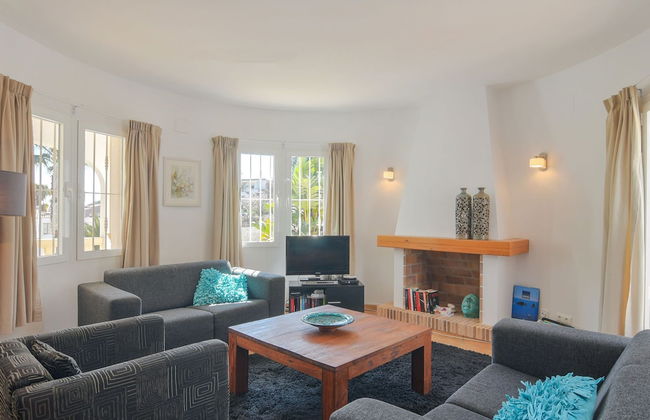 Luxurious Villa With Swimming Pool at Benissa Valencia - Photo 11