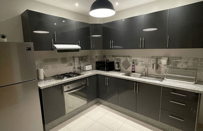 JB Apartment - Photo 56