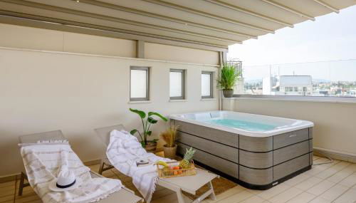 Sky Suite with View & Jacuzzi - Foto 3