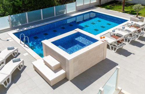 Lux apartment Sara with heated pool and jacuzzi - Foto 14
