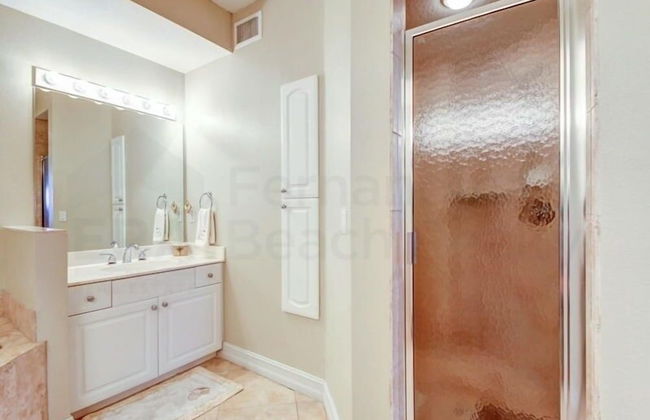 Deluxe Condo at the heart of Main Beach by RedAwning - Foto 15