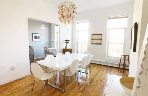 Serene Brooklyn Escape Near Cafés & Park, Sleeps 5 - Foto 2