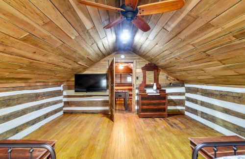 Glasgow Getaway with Patio, Fireplace and Grill! - Foto 17