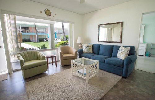 Sunrise Ocean Suites - Photo 62