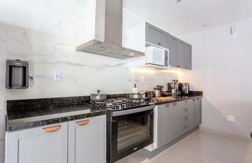 Casa em Paraty com 4 Suítes, Piscina e Churrasqueira Próximo Praias - Foto 21