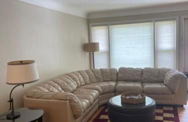 The Little Big House - Photo 9