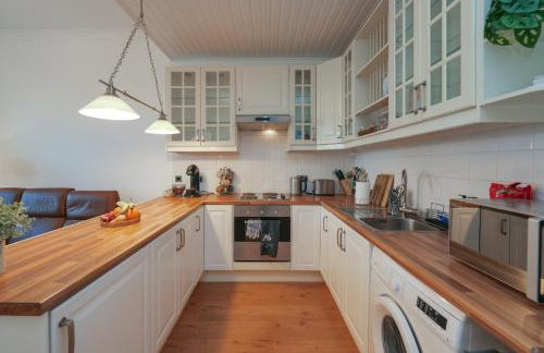 Central 1-bed flat - Walk to shops, pubs and station - Foto 6