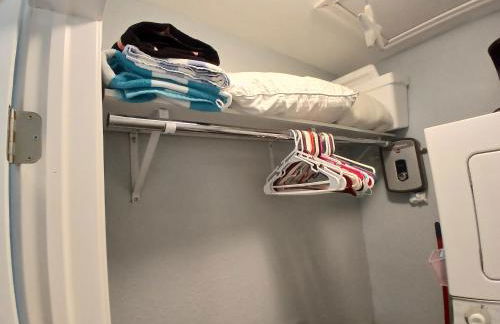 Starfish - Spacious By River 1.3 Mi to Beach 1 Bd 1 Bth Kit - Photo 12