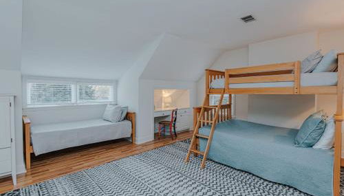 Artopia Retreat - Photo 2