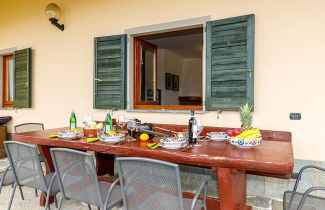 Oasi di Castelveccana Apt Pool and View - Photo 23