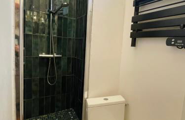 Chic neighborhood charming courtyard studio 7th - Foto 14