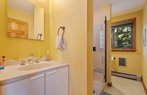 The House on Cranberry - For 8 - Photo 24