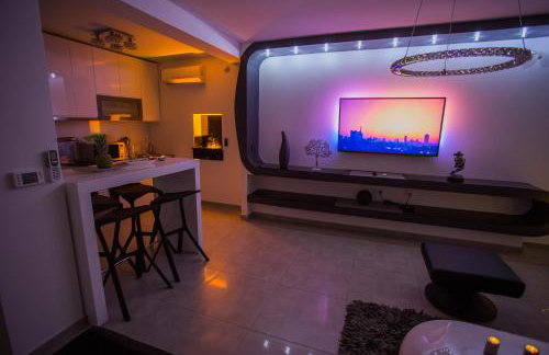 Apartment PLAZA -Wallbox 11kW- Private SPA- Jacuzzi, Infrared Sauna, Luxury massage chair, Parking, Entry with PIN 0 - 24h, FREE CANCELLATION 24 hours before Check In,Premium pillows and mattress - Photo 15