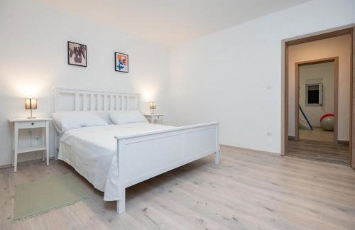 Kuća za odmor Kamenjani-Škabrnja - Foto 28