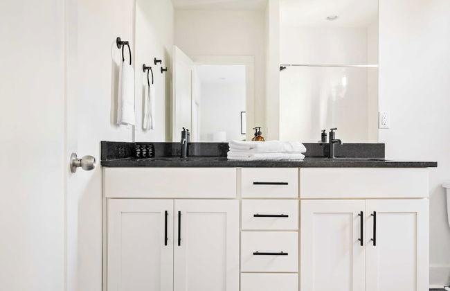 Hart Suite 8 by Avantstay Gorgeous Town House w/ Modern Amenities in Nashville! - Foto 10