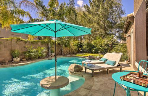 Family Gem in Phoenix with Saltwater Pool and Theater - Foto 38