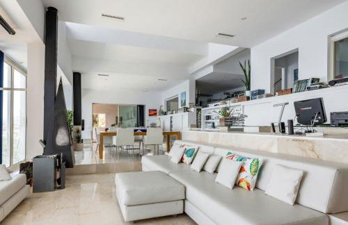 Exclusive Seafront Villa,Private Pool,Gym,BBQ - Foto 38