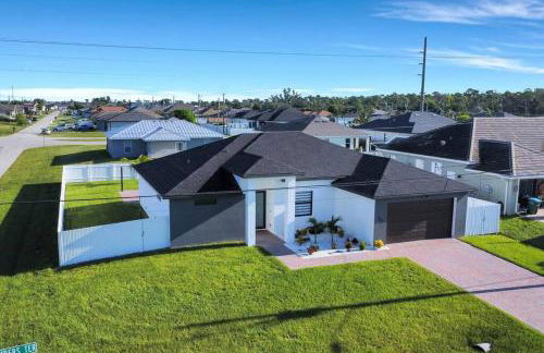 Casa Sevilla, heated pool, sleeps 9, 4B3B - Foto 78