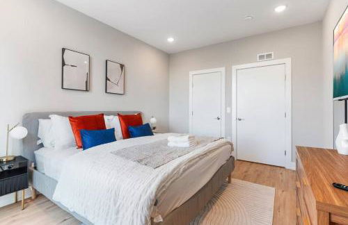 Near Fishtown and Old City - King Bed - City Views - Foto 31