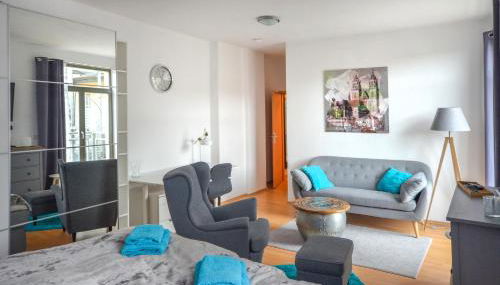 SweetHome - ruhig - große Küche, Balkon, Stellplatz, WiFi - Foto 2