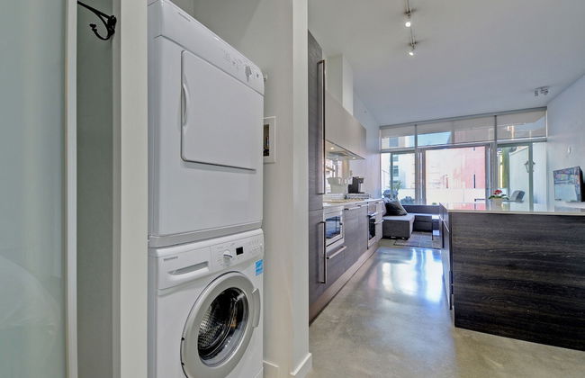 Noel Suites-Gastown - Photo 8