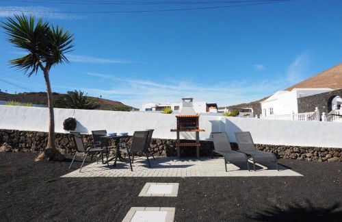 Private apartment with mountain and sea views, La Asomada, Lanzarote - Foto 13