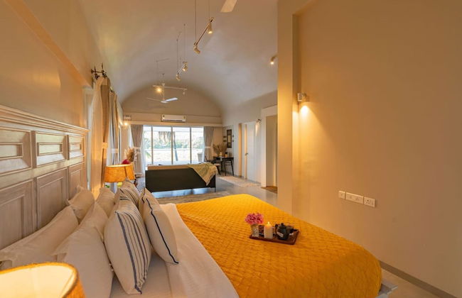 Legacy by Hireavilla- Full Field View Villa w Pool - Photo 13