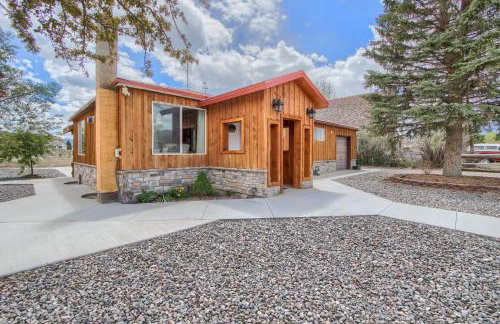 Group Getaway w/ Mtn Views: Home in Circleville! - Foto 32