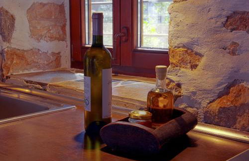 Annousa's House & Studios - Photo 25