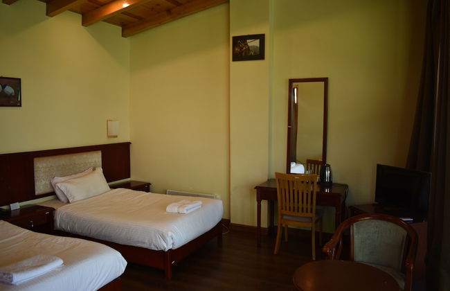 Whispering Woods Resort - Foto 3