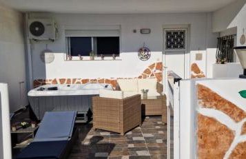 Stergios Suite with Private Jacuzzi - Photo 33
