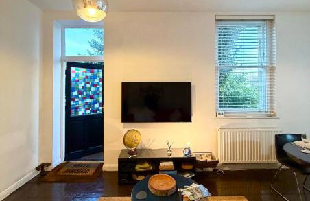 Free off street parking Georgian style Bath apartment - Photo 16