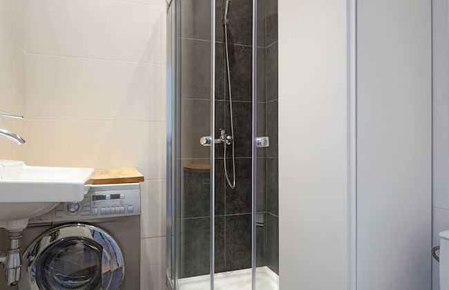 SanSebastianForYou Zurriola Apartment - Photo 9