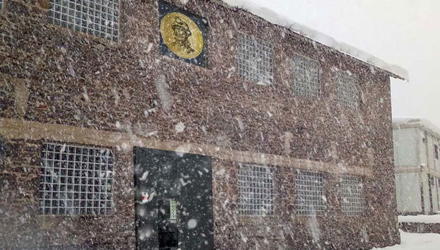 Il birrificio in una giornata nevosa