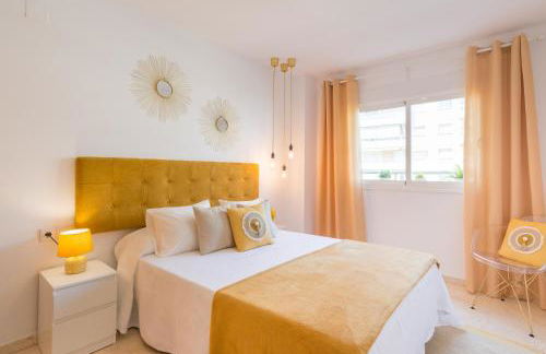 Charming apartment on the beach - Pool and parking - Photo 32