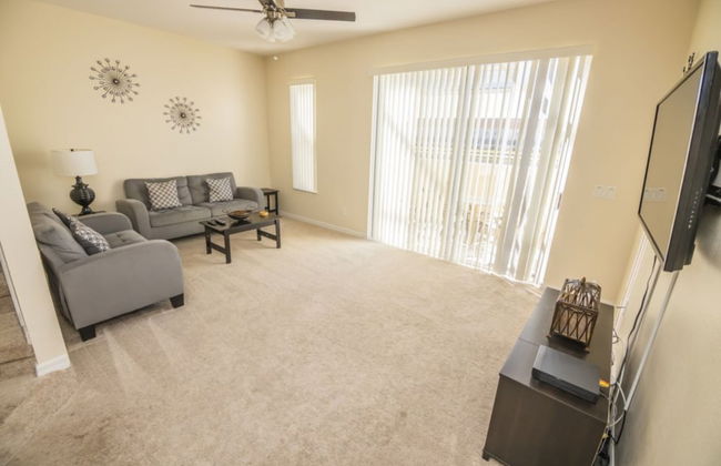 Lake View Townhome Near Disney - Foto 9