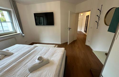 Living 77 - Photo 27