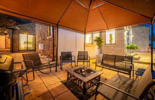 Spacious 6 Bedroom Escape with Hot Tub, Games Room & Karaoke in Yorkshire - Foto 54