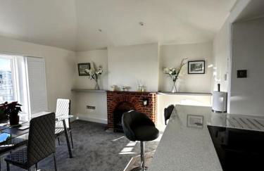 Riverside Seaside Apartment - Foto 16