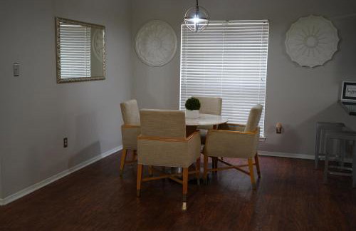 Modern and Cozy 3BR Memphis with Jetted Tub - Foto 28