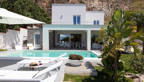 Villa Annalisa by PosarelliVillas - Foto 2, Garden, sunbed