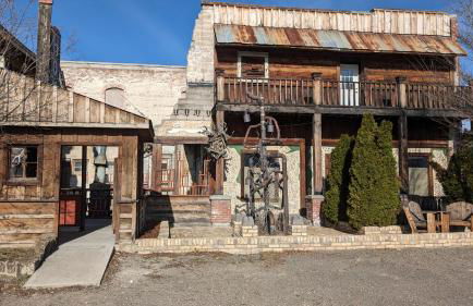 The Riverside Inn - Foto 1