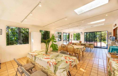 Plumeria Room on a Lush Farm on Maui's North Shore - Photo 40