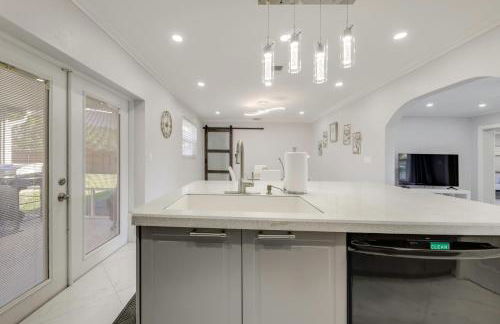 Grill and Games! Family Home 3 Mi to Pompano Beach - Foto 9