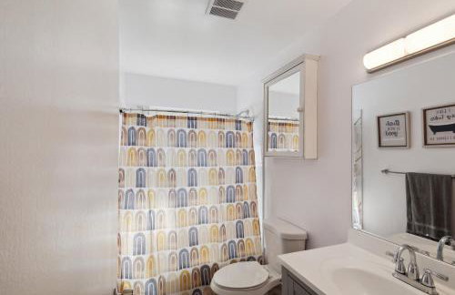 Modern Relaxing Retreat with Private Pool home - Foto 23