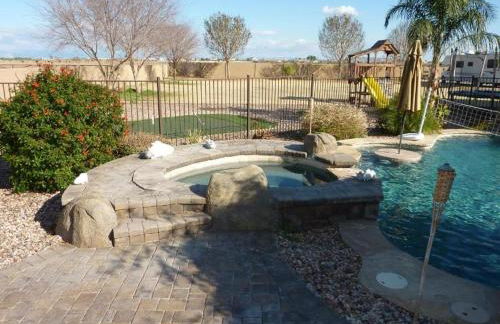 Second Story Suite with Balcony - Photo 2