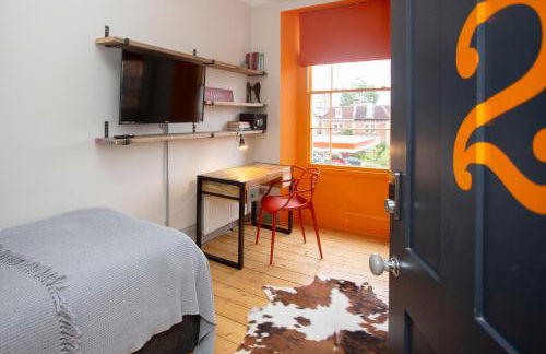 Stag & Hen Retreat - Walk to Nightlife - Sleeps 16 - Foto 38