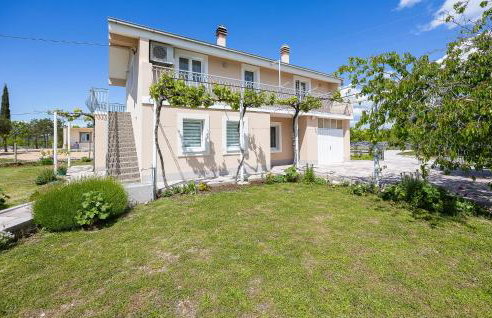 Lovely Apartment In Katuni Rubici, Prpusa - Foto 1